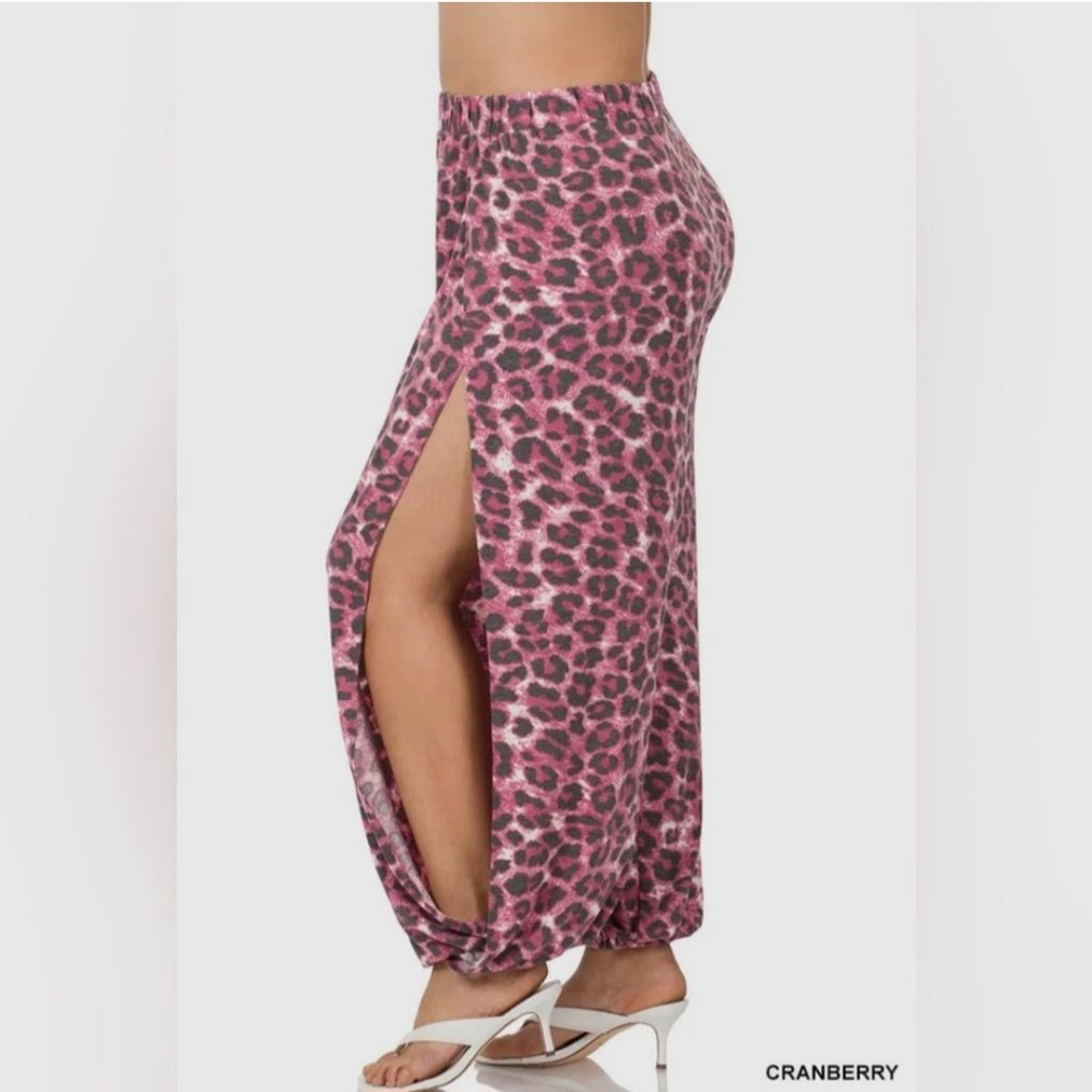 Zenana Joggers 3X Pink & Black Leopard Print, Split Leg - Picture 2 of 5